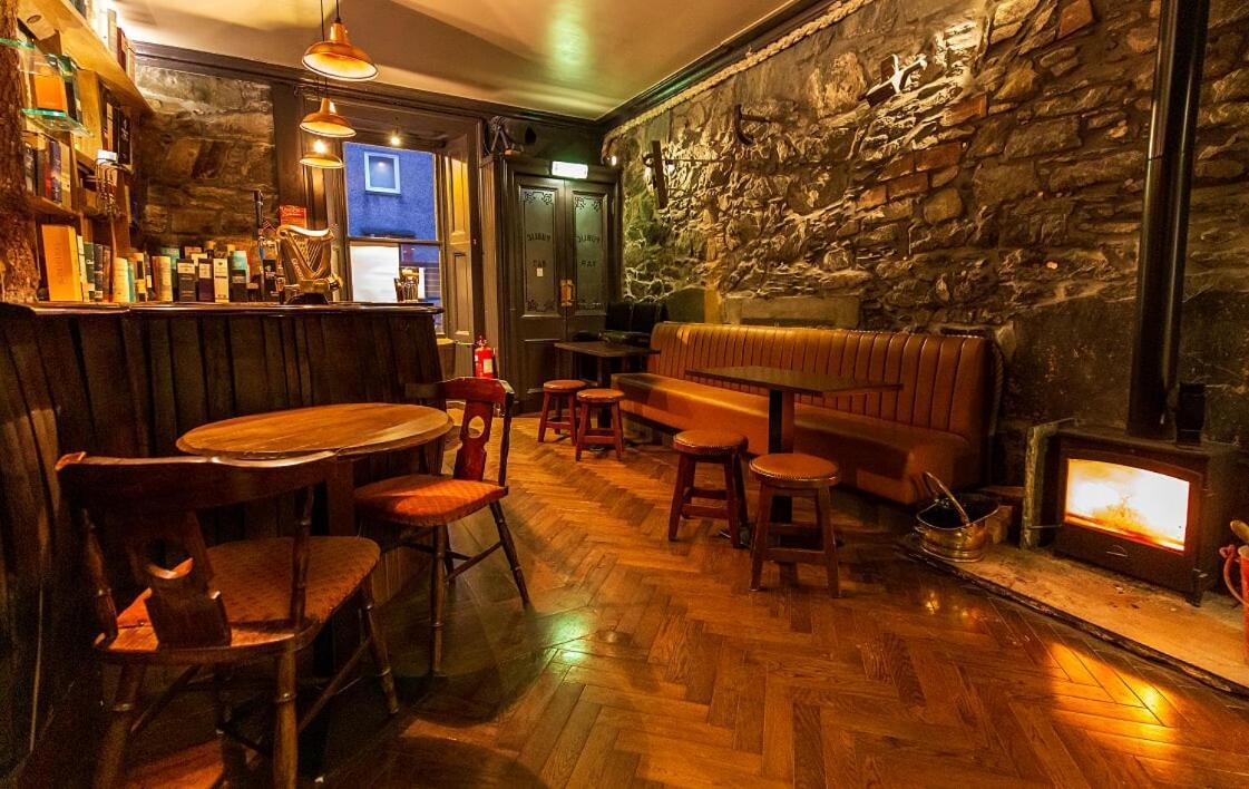The Whisky Vaults Hotel Oban Eksteriør billede