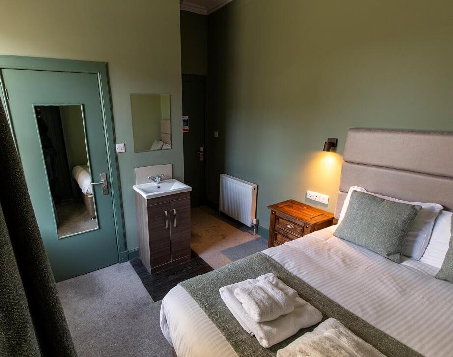 The Whisky Vaults Hotel Oban Eksteriør billede